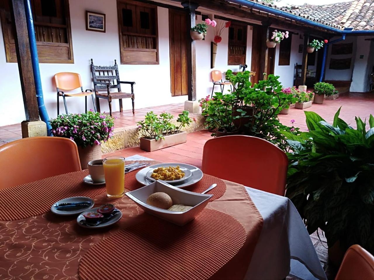 בריצ'ארה Hotel Casa Del Marquez De Bahichala מראה חיצוני תמונה