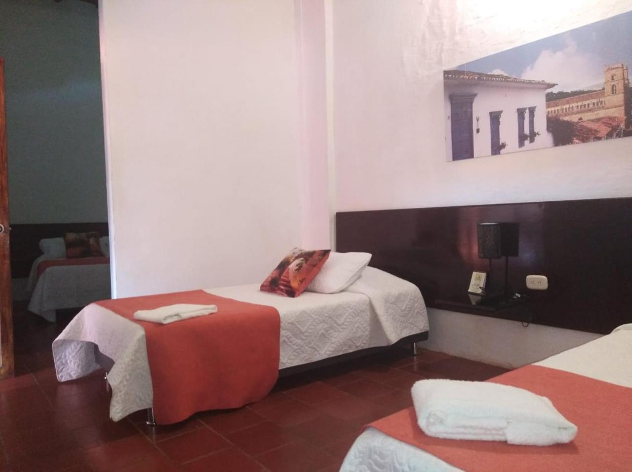 בריצ'ארה Hotel Casa Del Marquez De Bahichala מראה חיצוני תמונה